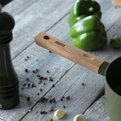 Casserole Ector Induction Aluminium Revêtu Manche En Bois 18 Cm Vert -Cuisine Fournitures Magasin 108017 3 1 Casserole Ector induction aluminium revetu manche en bois 18 cm vert Ogo