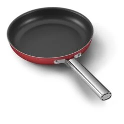 Smeg Poêle Aluminium Antiadhésive 28 Cm Rouge Mat 6 Smeg Poêle Aluminium Antiadhésive 28 Cm Rouge Mat -Cuisine Fournitures Magasin 131020 2 2 Poele aluminium antiadhesive 28 cm rouge mat Smeg