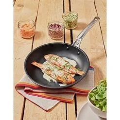 De Buyer Poêle Choc Extrême 24 Cm -Cuisine Fournitures Magasin 131029 2 1 Poele Choc Extreme 24 cm De Buyer