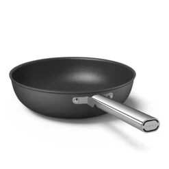 Smeg Wok Aluminium Antiadhésif 30 Cm Noir Mat -Cuisine Fournitures Magasin 133005 2 4 Wok aluminium antiadhesif 30 cm noir mat Smeg