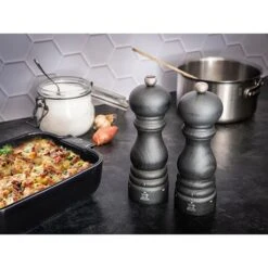 Peugeot Moulin à Sel Manuel En Bois 18 Cm Paris Graphite -Cuisine Fournitures Magasin 201238 4 2 Moulin a sel manuel en bois 18 cm Paris Graphite Peugeot