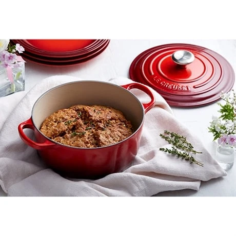 Le Creuset Cocotte Fonte Rond 20 Cm Cerise 3 Le Creuset Cocotte Fonte Rond 20 Cm Cerise – Image 3