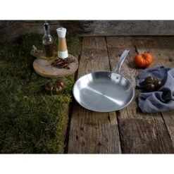 Poêle Sautoir Inox Castel'Pro 28 Cm -Cuisine Fournitures Magasin 271060 3 5 Poele sautoir inox Castel Pro 28 cm Cristel