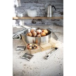 Sauteuse Inox Strate 28 Cm -Cuisine Fournitures Magasin 272023 2 2 Sauteuse inox Strate 28 cm Cristel