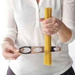 Lot Machine à Pâtes + Doseur à Spaghettis En Inox -Cuisine Fournitures Magasin 28918 2 1 Lot machine a pates doseur a spaghettis en inox Mathon