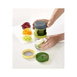 Joseph Joseph Coupe Légumes Spirale 3 En 1 Spiro -Cuisine Fournitures Magasin 400108 3 1 Coupe legumes spirale 3 en 1 Spiro Joseph Joseph