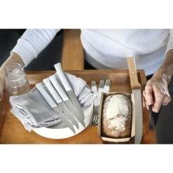 Opinel Coffret 4 Couteaux De Table Lame Micro-dentée 11 Cm Bon Appétit Plus Nuage -Cuisine Fournitures Magasin 419002 4 2 Coffret 4 couteaux de table lame micro dentee 11 cm Bon Appetit Plus nuage Opinel