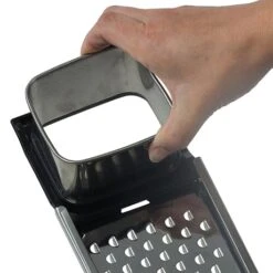 Mandoline à Spaetzle Courts 6 Mandoline à Spaetzle Courts -Cuisine Fournitures Magasin 478028 2 2 Mandoline a spaetzle courts Kela