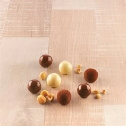 Lot De 2 Moules à Chocolat 3D Et Fourchettes à Chocolat 5 Lot De 2 Moules à Chocolat 3D Et Fourchettes à Chocolat -Cuisine Fournitures Magasin 509131 2 2 Lot de 2 moules a chocolat 3D et fourchettes a chocolat