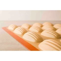 Plaque De 16 Empreintes Madeleines -Cuisine Fournitures Magasin 512149 3 3 Plaque de 16 empreintes madeleines Silpat