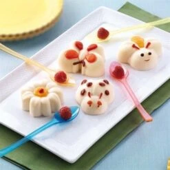 Silikomart 1 Moule Silicone Printemps 8 Décors Avec Cadre Rigide -Cuisine Fournitures Magasin 512167 2 2 1 Moule silicone Printemps 8 decors avec cadre rigide Silikomart