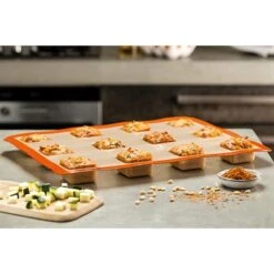 Plaque De 12 Empreintes Carrés 8 Plaque De 12 Empreintes Carrés -Cuisine Fournitures Magasin 512222 3 2 Plaque de 12 empreintes carres Silpat