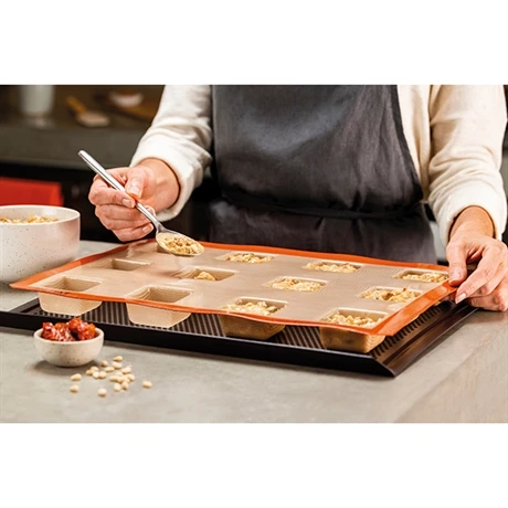 Plaque De 12 Empreintes Carrés 5 Plaque De 12 Empreintes Carrés – Image 5