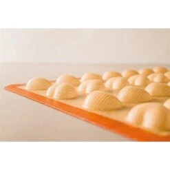 Plaque De 28 Empreintes Mini-cœurs -Cuisine Fournitures Magasin 512223 2 2 Plaque de 28 empreintes mini c urs Silpat