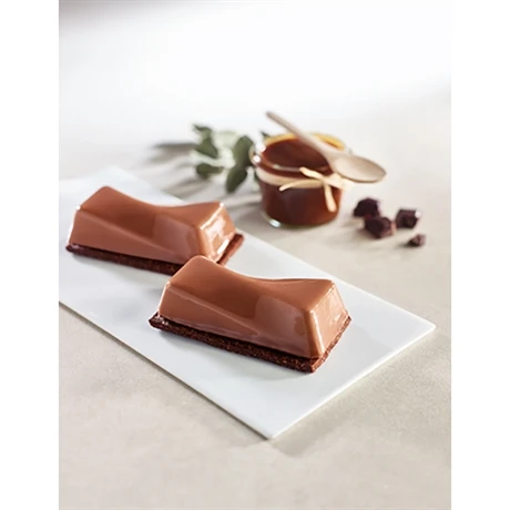 Plaque De 12 Empreintes Barres Torsadées 4 Plaque De 12 Empreintes Barres Torsadées – Image 4