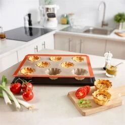 Plaque De 8 Empreintes à Briochettes -Cuisine Fournitures Magasin 512242 2 3 Plaque de 8 empreintes a briochettes Silpat