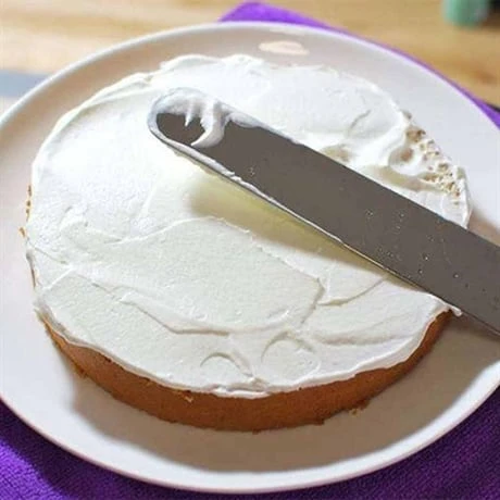 Spatule De Décoration Et Couteau à Génoise 2 Spatule De Décoration Et Couteau à Génoise – Image 2