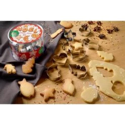 Patisse Boîte 18 Découpoirs Inox Noël