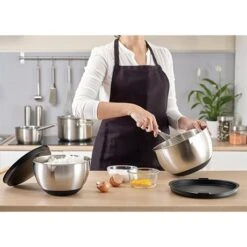 Set De 2 Bols Pâtissiers Inox Avec Couvercle Et Base En Silicone 20 Et 24 Cm