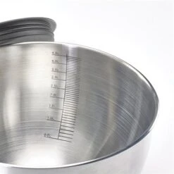 Set De 2 Bols Pâtissiers Inox Avec Couvercle Et Base En Silicone 20 Et 24 Cm -Cuisine Fournitures Magasin 573132 2 3 Set de 2 bols patissiers inox avec couvercle et base en silicone 20 et 24 cm Mathon