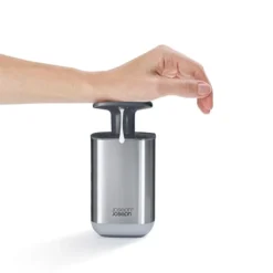 Joseph Joseph Pompe à Savon En Inox Noir -Cuisine Fournitures Magasin 604154 2 1 Pompe a savon en inox noir Joseph Joseph