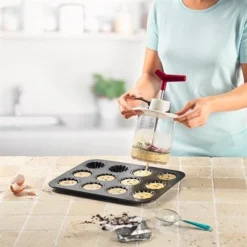 Batteur à Pâte Mécanique -Cuisine Fournitures Magasin 653405 2 3 Batteur a pate mecanique Betty Bossi