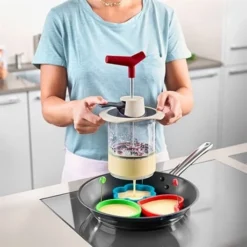 Batteur à Pâte Mécanique -Cuisine Fournitures Magasin 653405 3 3 Batteur a pate mecanique Betty Bossi