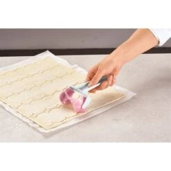 Roulette à Gâteaux Forme Rose