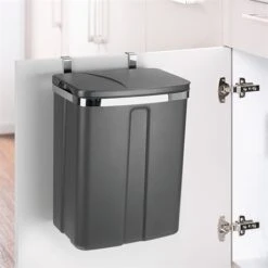 Poubelle De Porte 7 Poubelle De Porte -Cuisine Fournitures Magasin 654085 2 3 Poubelle de porte Wenko by Maximex