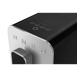 Smeg Machine à Café Avec Broyeur 19 Bars BCC01BLMEU Noir Mat -Cuisine Fournitures Magasin 700072 2 1 Machine a cafe avec broyeur 19 bars BCC01BLMEU noir mat Smeg