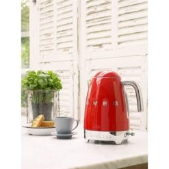 Smeg Bouilloire Rouge 1,7 L 2400 W KLF04RDEU -Cuisine Fournitures Magasin 720015 3 9 Bouilloire rouge 1 7 L 2400 W KLF04RDEU Smeg
