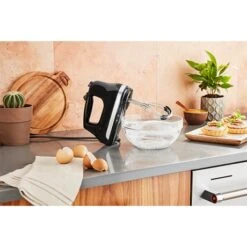 KitchenAid Batteur à Main électrique 6 Vitesses 60 W Noir Onyx 5KHM6118EOB -Cuisine Fournitures Magasin 760355 4 2 Batteur a main electrique 6 vitesses 60 W noir onyx 5KHM6118EOB Kitchenaid